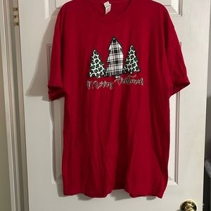 Excellent Condition Merry Christmas T Shirt Red